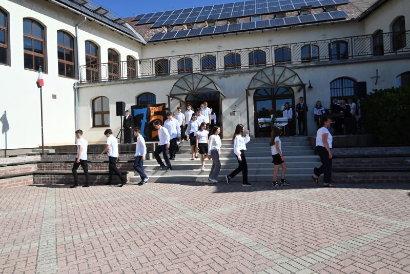 Evnyito_2026_27